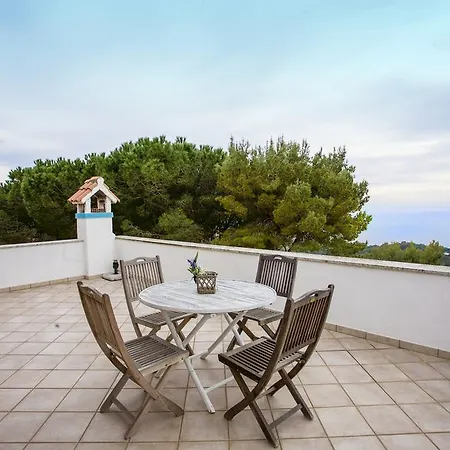 Cielo E Mare Apartment *